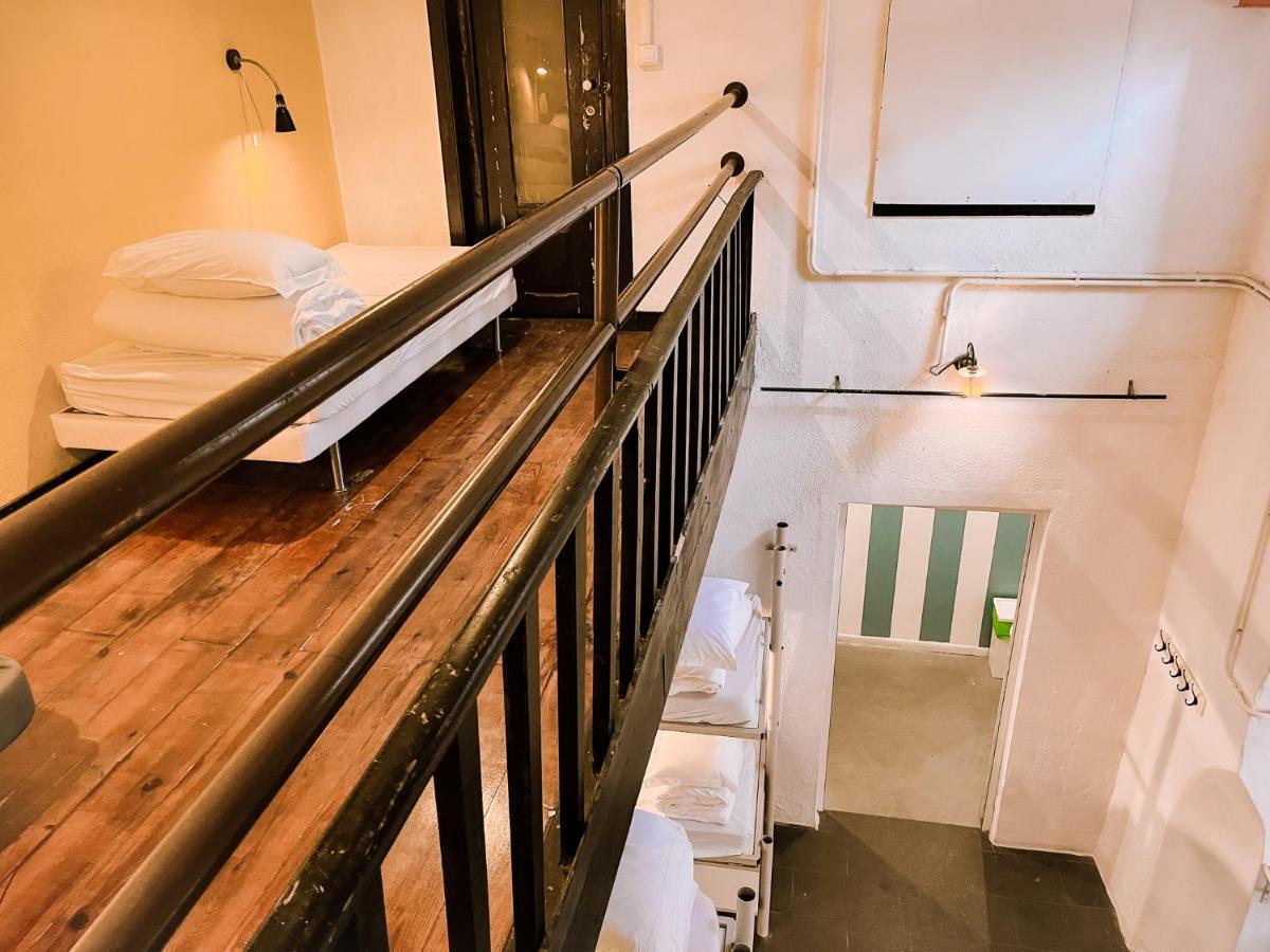 Safestay Lisbon Bairro Alto Екстериор снимка