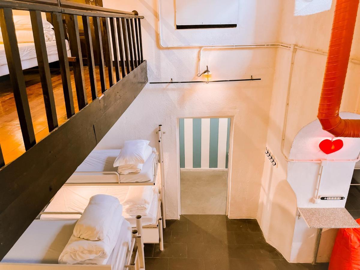 Safestay Lisbon Bairro Alto Екстериор снимка