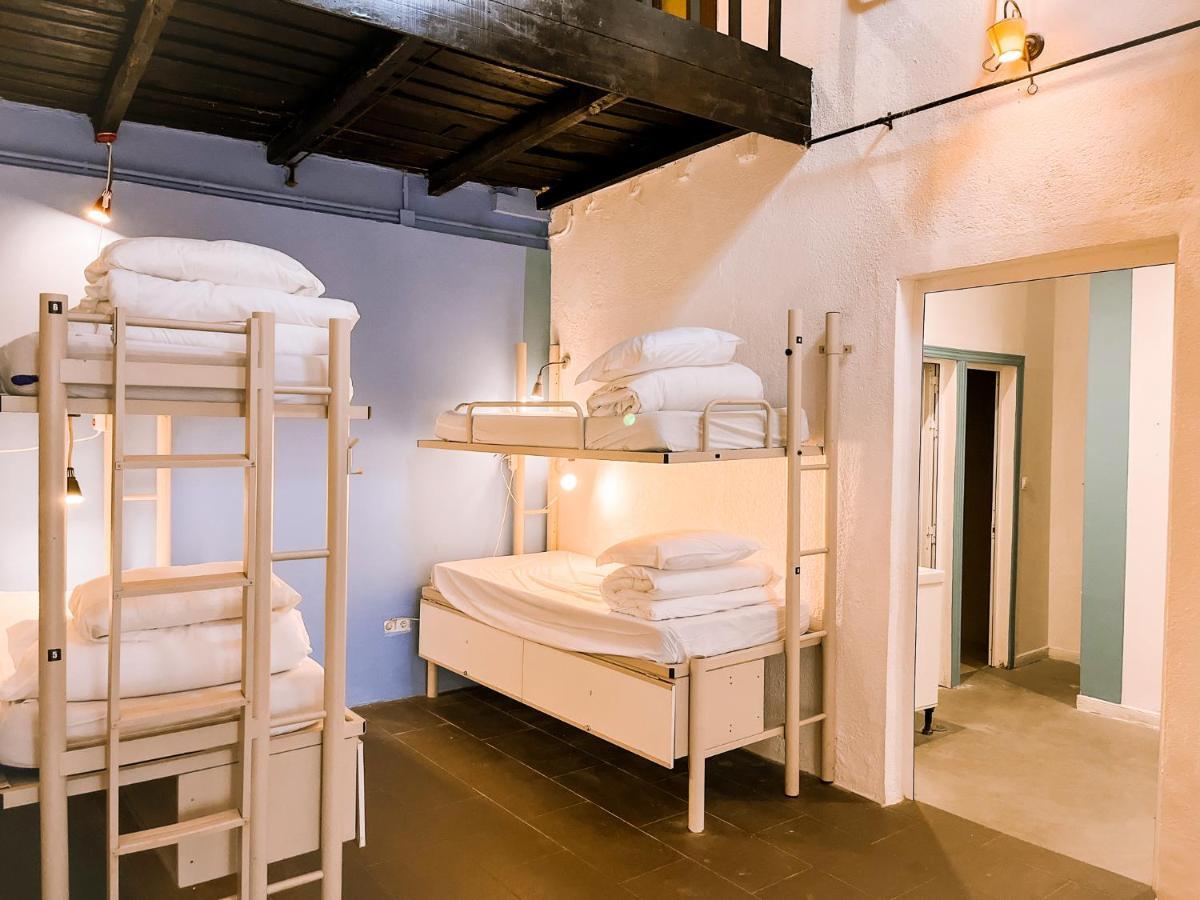 Safestay Lisbon Bairro Alto Екстериор снимка