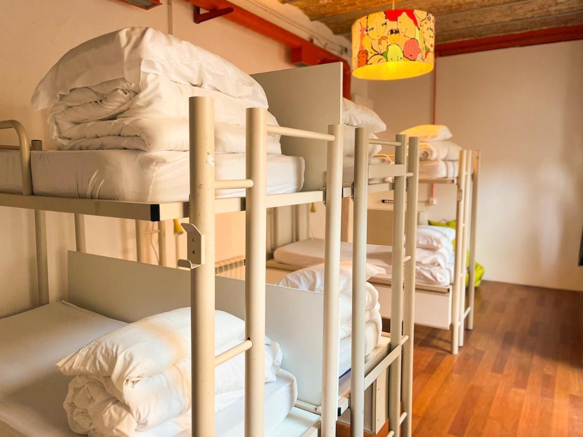 Safestay Lisbon Bairro Alto Екстериор снимка