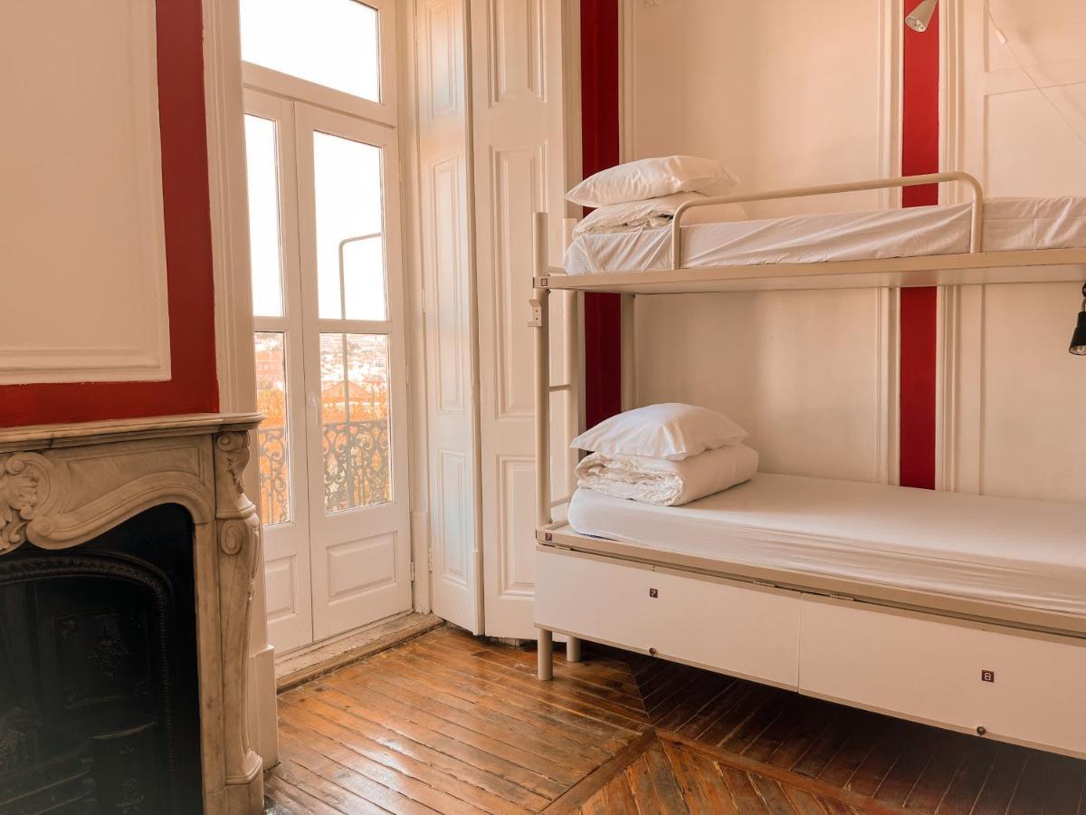 Safestay Lisbon Bairro Alto Екстериор снимка