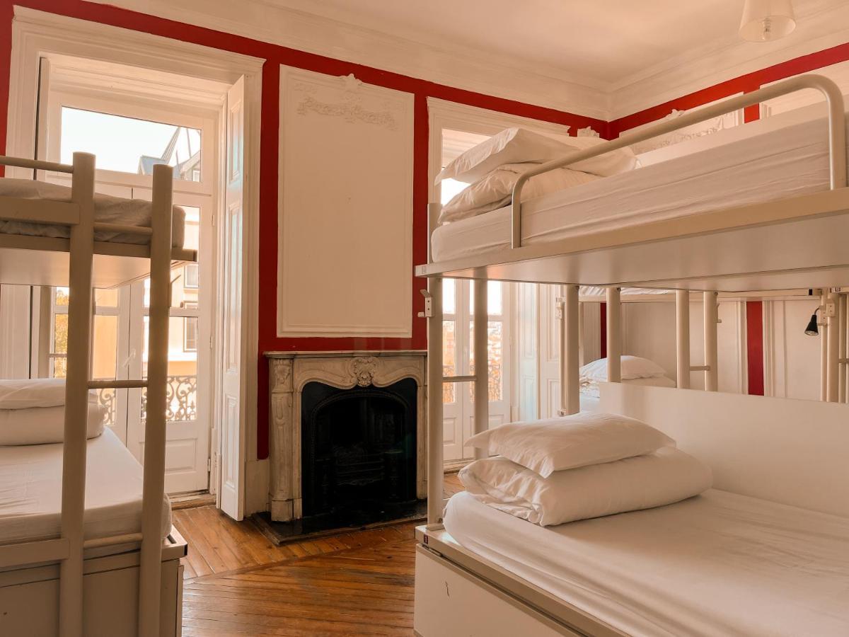 Safestay Lisbon Bairro Alto Екстериор снимка