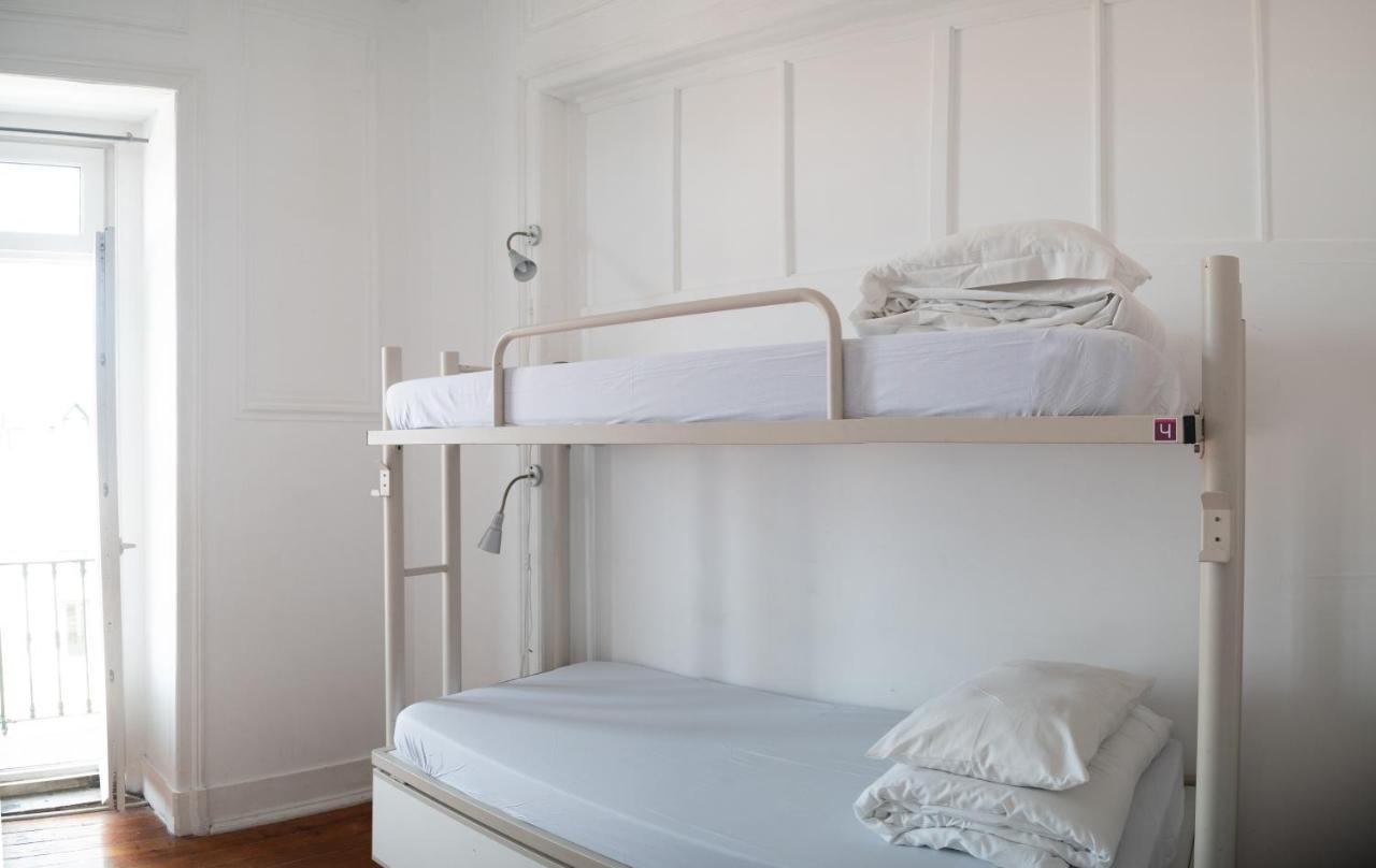 Safestay Lisbon Bairro Alto Екстериор снимка